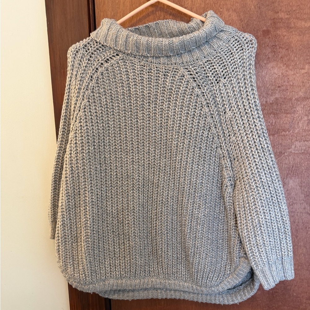Victoria's Secret Light Gray Chunky Turtleneck Sweater